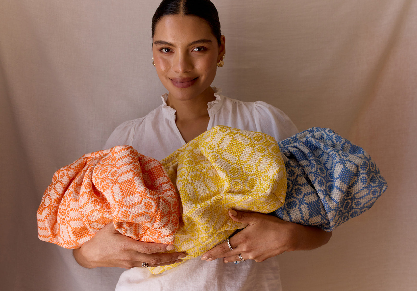 Fiore Clutch - Lemon Sorbet