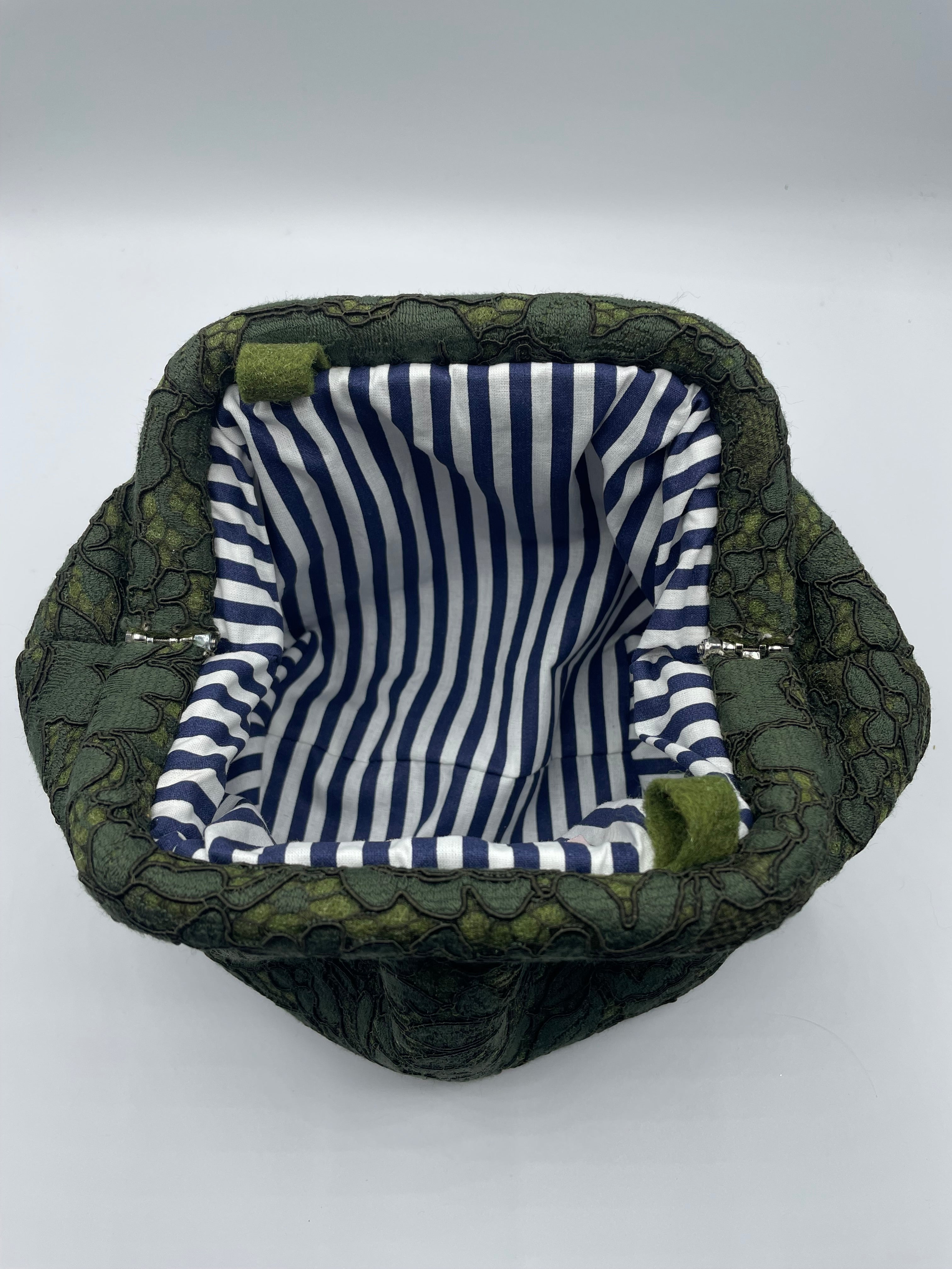 La Piccolina Clutch - Green Lace