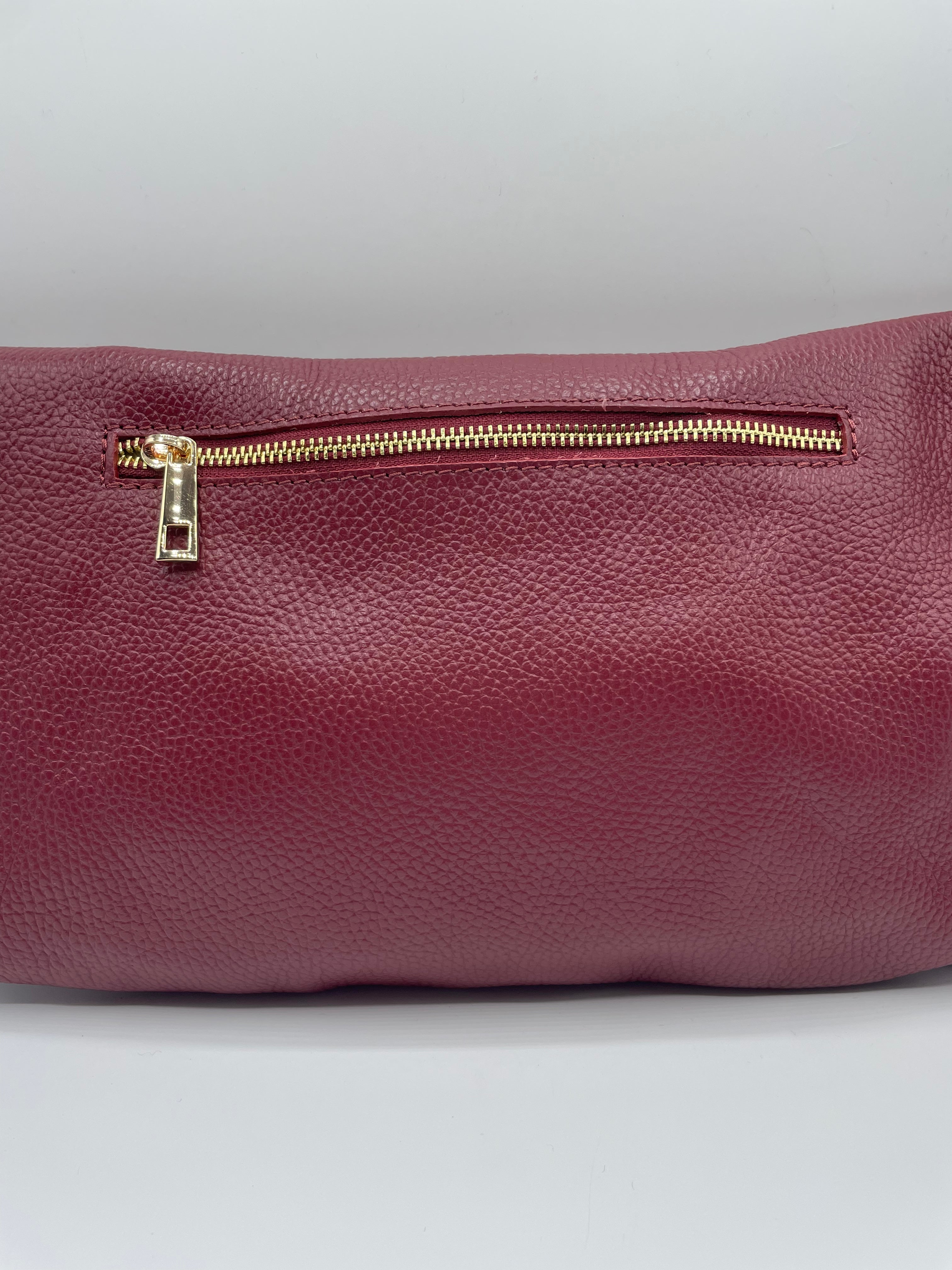 Bea Sling Bag XL - Ruby Red