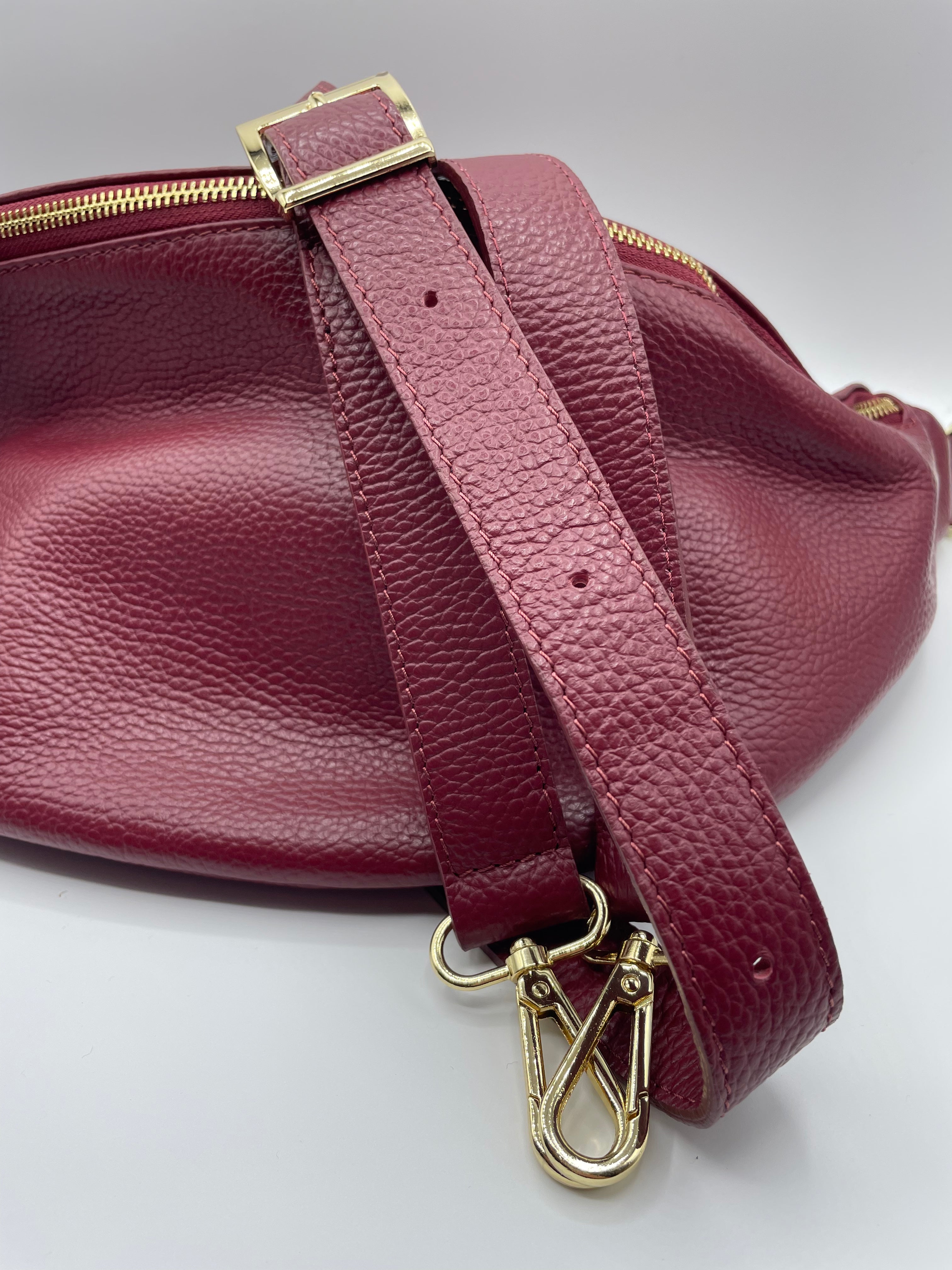 Bea Sling Bag XL - Ruby Red