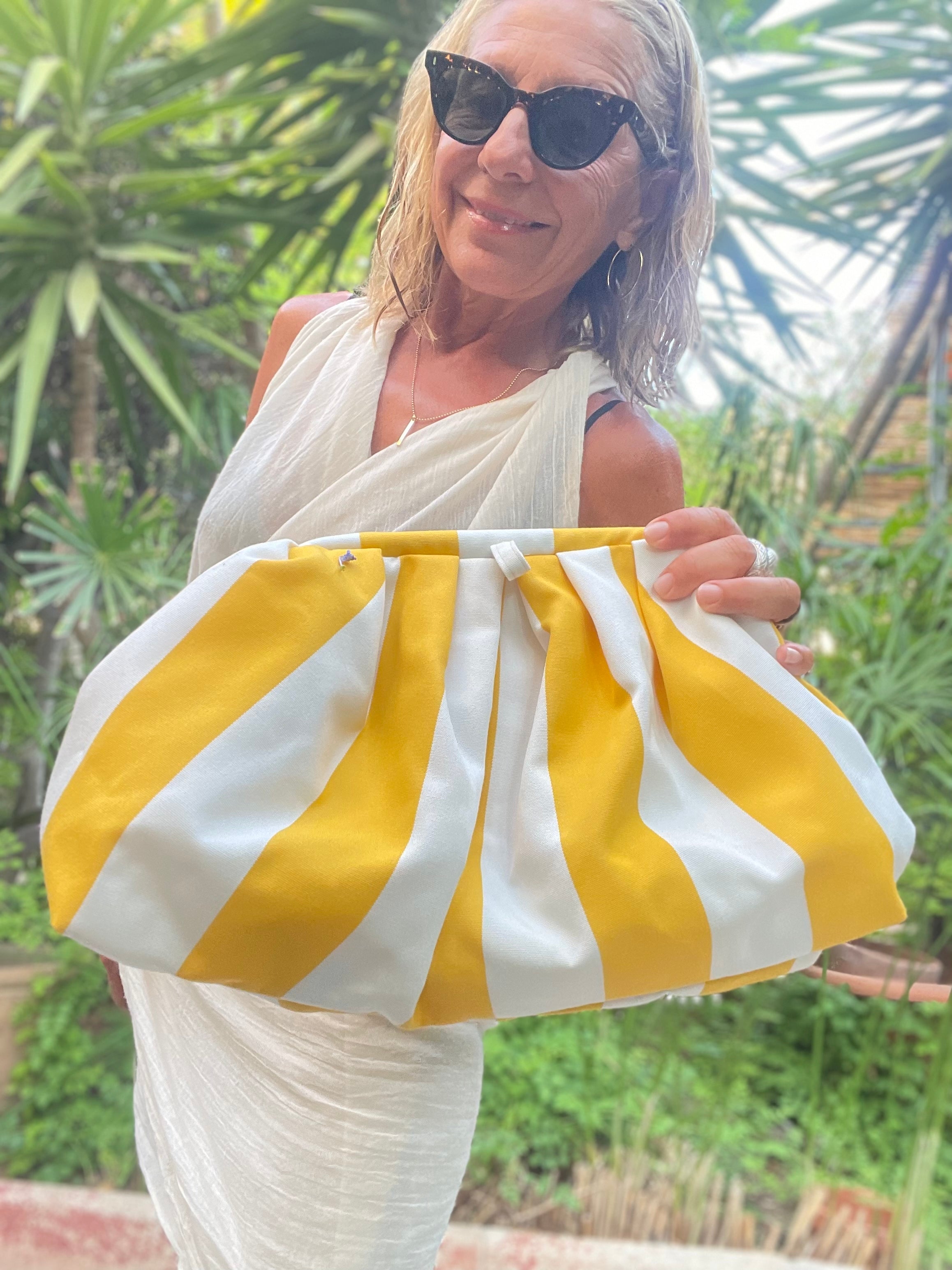 Riga Clutch - Yellow/White