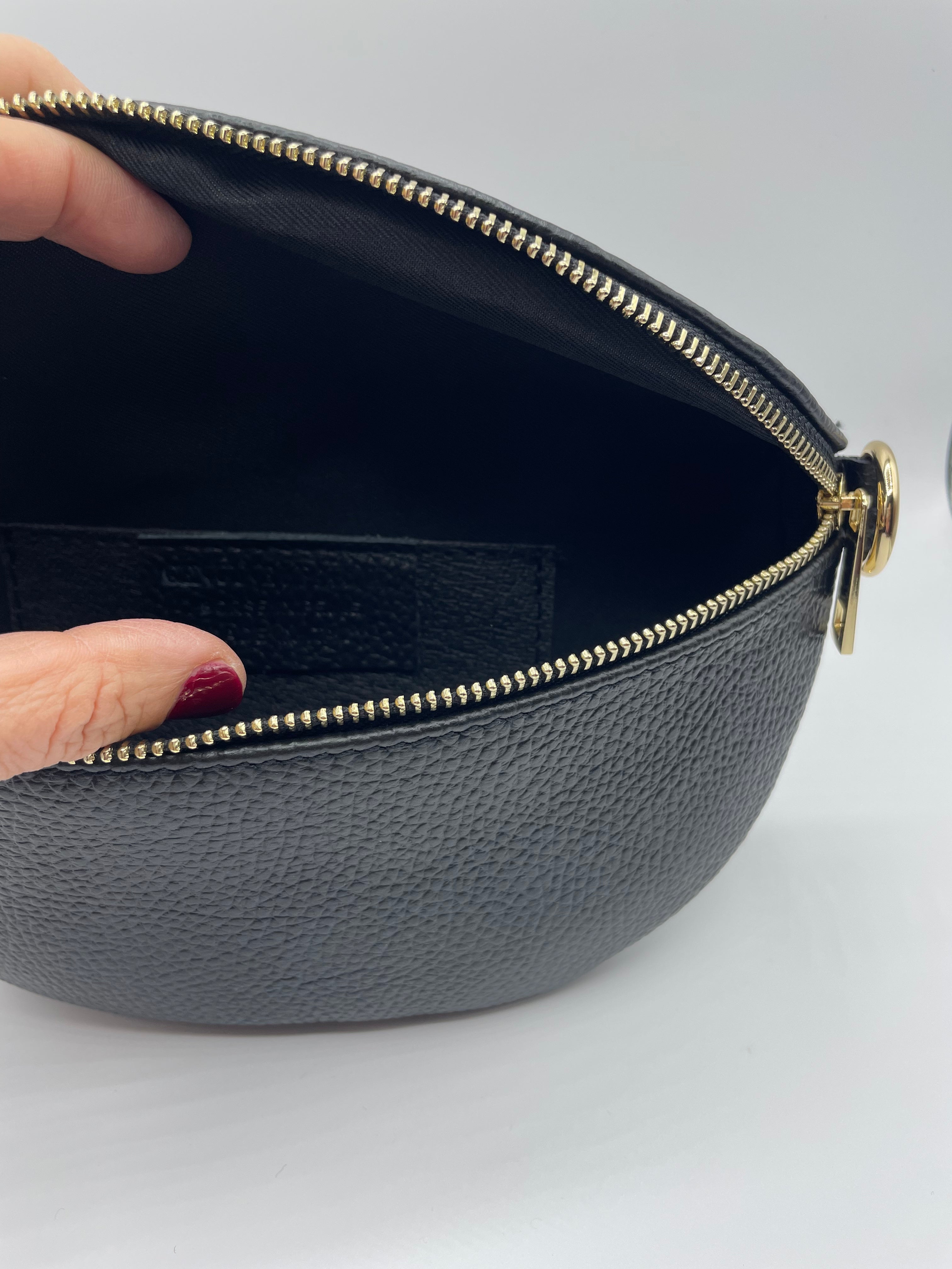 Bea Sling Bag Small - Black