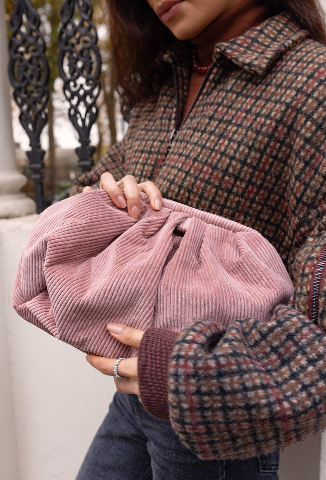 Lecce Clutch - Powder Pink