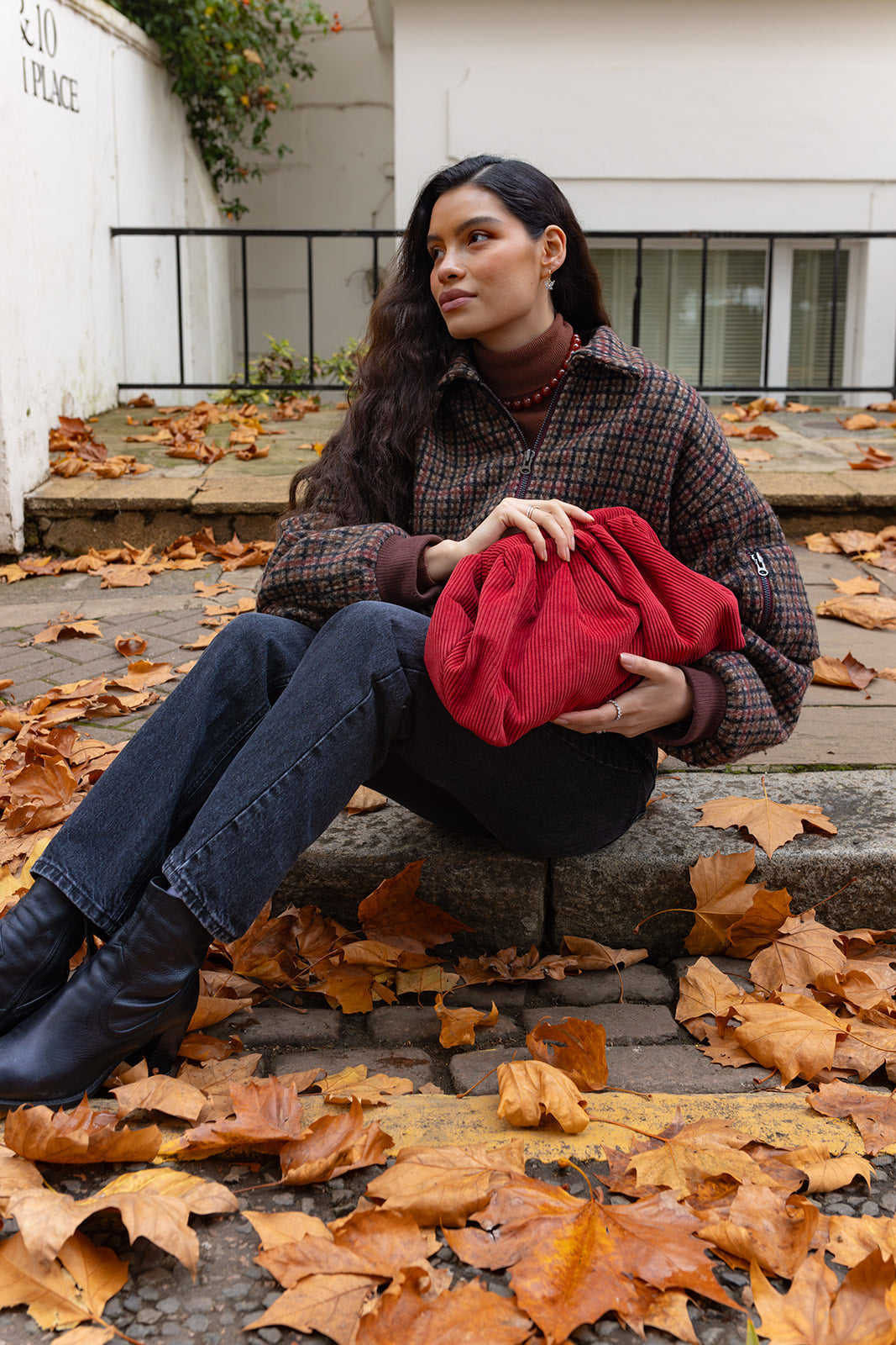 Lecce Clutch - Ruby Red